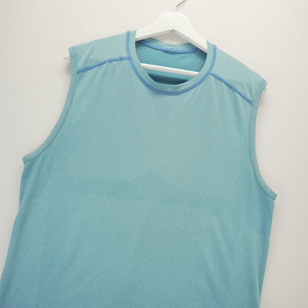 Lululemon Metal Vent Tech Sleeveless Shirt Mens Large Light Blue Training Tank